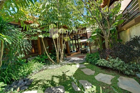 4 bedrooms Villa in Seminyak, Indonesia No. 22915 4