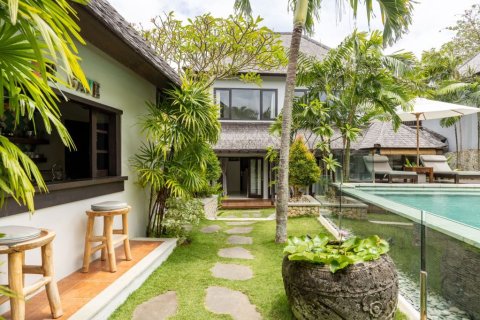 6 bedrooms Villa in Pecatu, Indonesia No. 22965 24