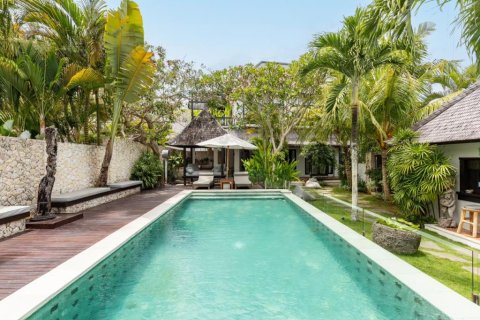 6 bedrooms Villa in Pecatu, Indonesia No. 22965 25