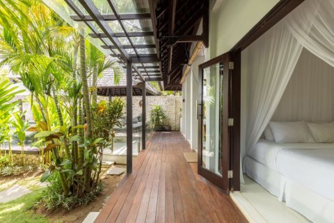 6 bedrooms Villa in Pecatu, Indonesia No. 22965 11