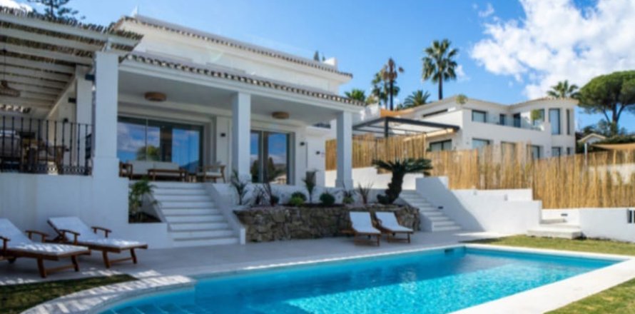 5 dormitorios Villa en Marbella, Spain No. 27510