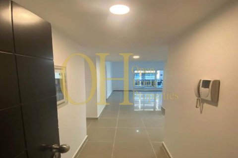 2 bedrooms Apartment in Al Reef, UAE No. 8781 5