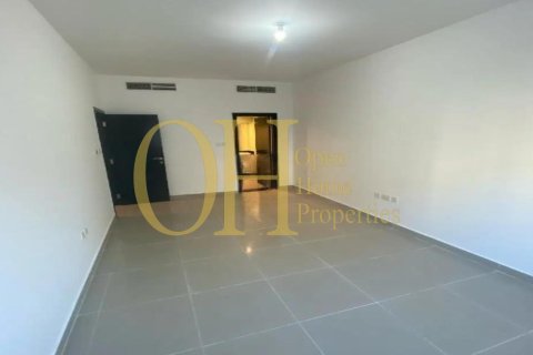 2 bedrooms Apartment in Al Reef, UAE No. 8781 4