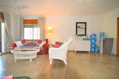 4 dormitorios Villa en Campoamor, Spain No. 26446 5