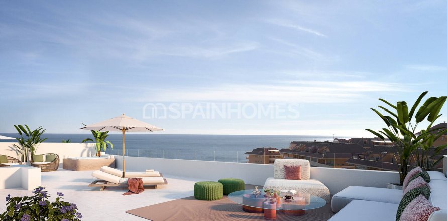 2 dormitorios Apartment en Fuengirola, Spain No. 26378