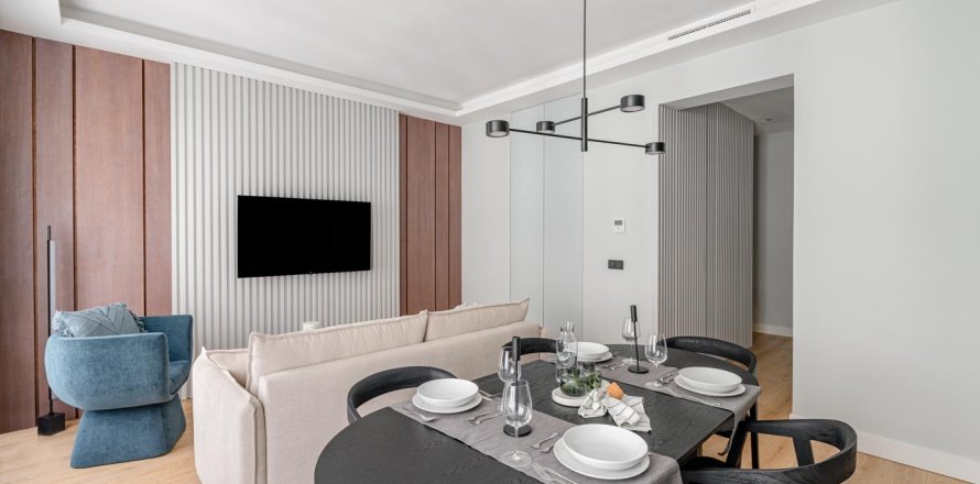 2 dormitorios Apartment en Madrid, Spain No. 26862