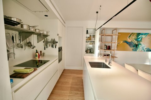 2 chambres Appartement à Barcelona, Spain No. 27228 5