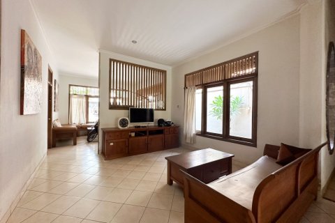 6 bedrooms House in Renon, Indonesia No. 23344 1