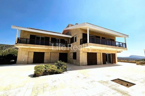 6 dormitorios House en Agios Athanasios, Cyprus No. 30597 4