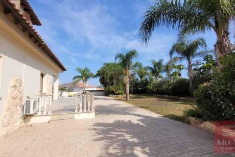 5 dormitorios Villa en Paralimni, Cyprus No. 75130 9