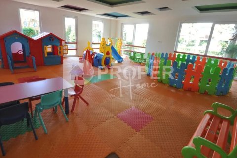 3 rooms Appartement à Tosmur, Turkey No. 14085 17