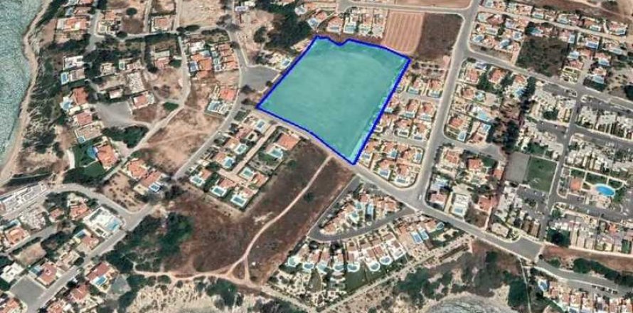 15887m² Land à Pegeia, Cyprus No. 42128