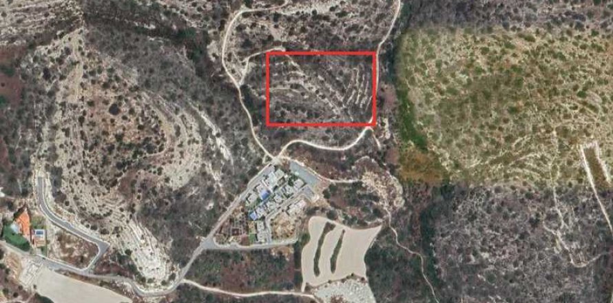 18400m² Land à Agios Tychonas, Cyprus No. 42129