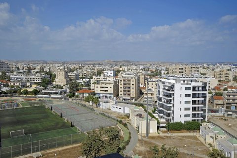 3 dormitorios Apartment en Larnaca, Cyprus No. 49651 15