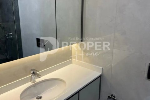 4 rooms Appartement à Muratpasa, Turkey No. 12830 12