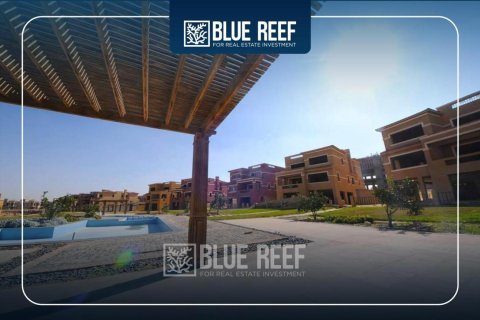 6 bedrooms Townhouse in Katameya Gardens, Egypt No. 38399 10