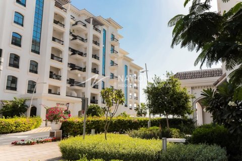 2 dormitorios Apartment en  Yas Island, UAE No. 4353 1