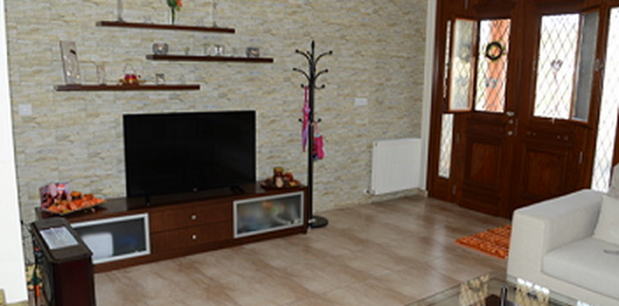 3 bedrooms House in Kapedes, Cyprus No. 42814