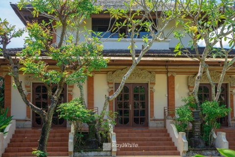 3 bedrooms Villa in Legian, Indonesia No. 23494 5