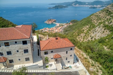 450m² House en Budva, Montenegro No. 66712 1