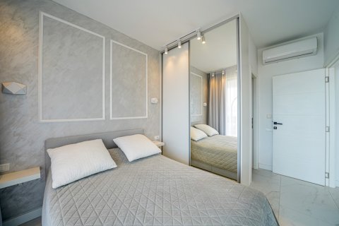 2 dormitorios Apartment en Tivat, Montenegro No. 66714 13