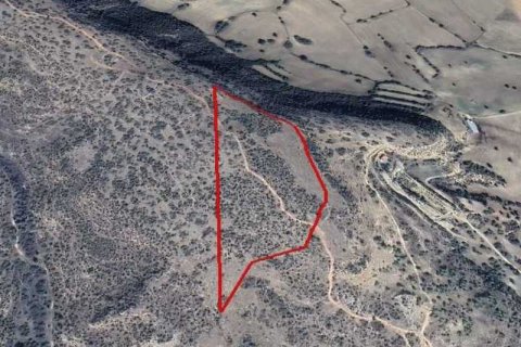 46489m² Land à Pissouri, Cyprus No. 35770 1