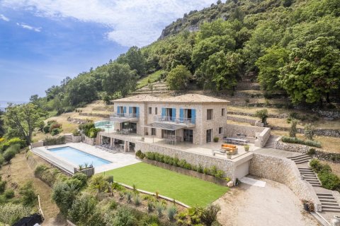 6 bedrooms Villa in Tourrettes-sur-Loup, France No. 67258 2