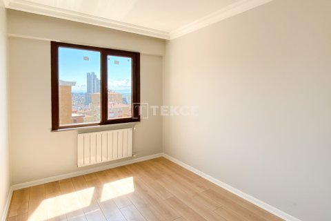 3+1 Apartment in Istanbul, Turkey No. 13368 18