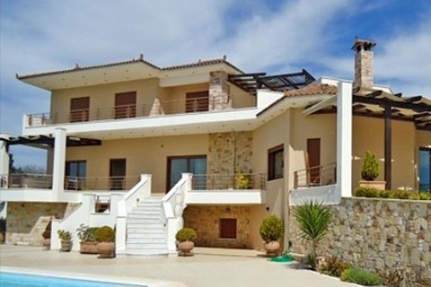 6 bedrooms Villa in Euboea, Greece No. 59794 1