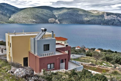 4 bedrooms Apartment in Euboea, Greece No. 59811 1