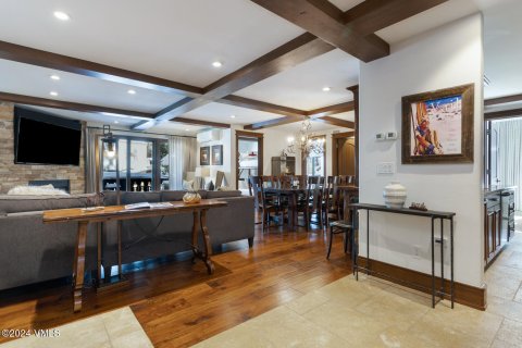 5 bedrooms Condo  in Vail, USA No. 75913 2