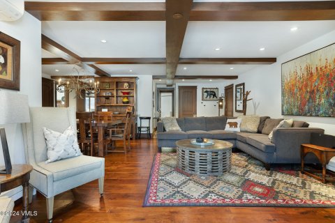 5 bedrooms Condo  in Vail, USA No. 75913 12