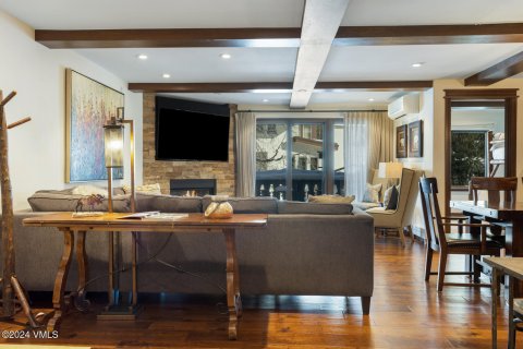 5 bedrooms Condo  in Vail, USA No. 75913 10