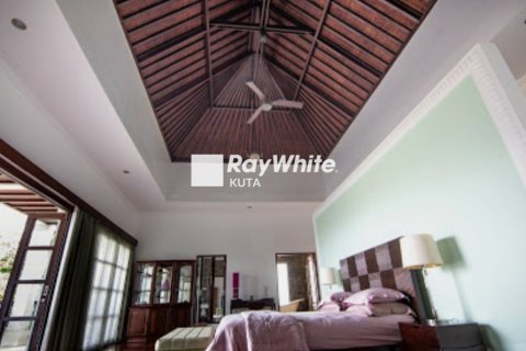 3 dormitorios Villa en Jimbaran, Indonesia No. 23029 16