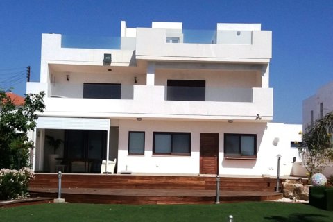 Studio Villa in Larnaca, Cyprus No. 50045 1