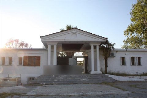 187m² Commercial property en Chalkidiki, Greece No. 50046 1