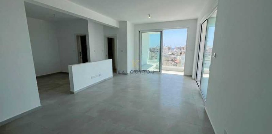 3 bedrooms Penthouse in Larnaca, Cyprus No. 52651