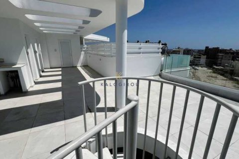 3 bedrooms Penthouse in Larnaca, Cyprus No. 52651 14