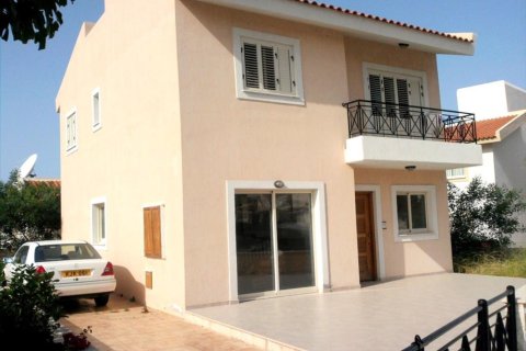 4 bedrooms Villa in Limassol, Cyprus No. 50008 1