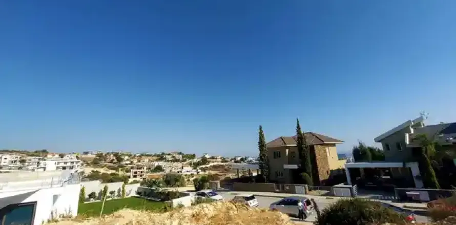 583m² Land in Germasogeia, Cyprus No. 35584