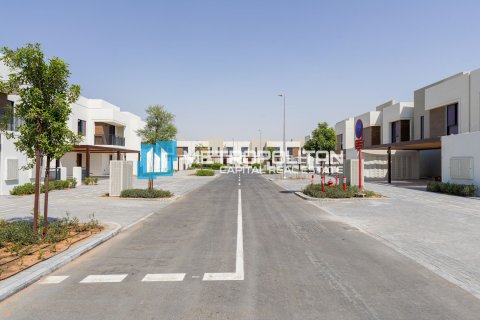 4 dormitorios Villa en  Yas Island, UAE No. 61080 24