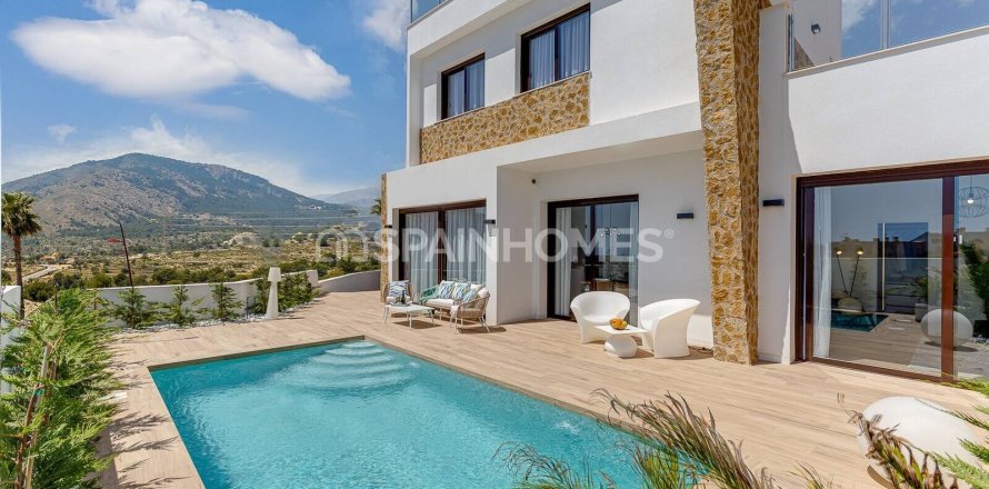 4 bedrooms Villa in Finestrat, Spain No. 25770