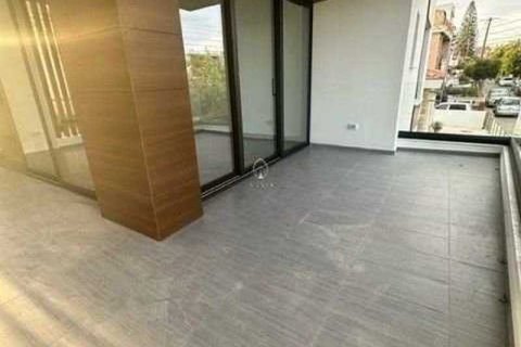 3 bedrooms Apartment in Limassol, Cyprus No. 77599 5