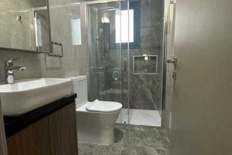 3 bedrooms Apartment in Limassol, Cyprus No. 77599 16