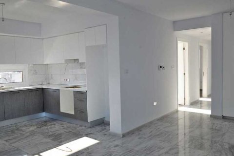 2 bedrooms Apartment in Larnaca, Cyprus No. 34217 3