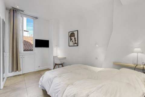 3 dormitorios Apartment en Cannes, France No. 68030 10