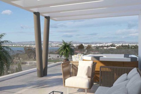 3 bedrooms Penthouse in Larnaca, Cyprus No. 40559 4