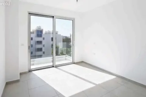 2 bedrooms Apartment in Germasogeia, Cyprus No. 40562 5