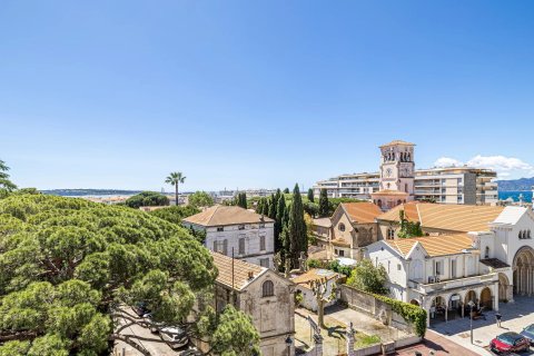 4 dormitorios Apartment en Cannes, France No. 67341 1