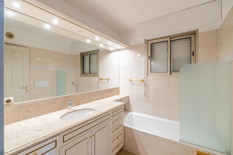 4 dormitorios Apartment en Cannes, France No. 67341 5